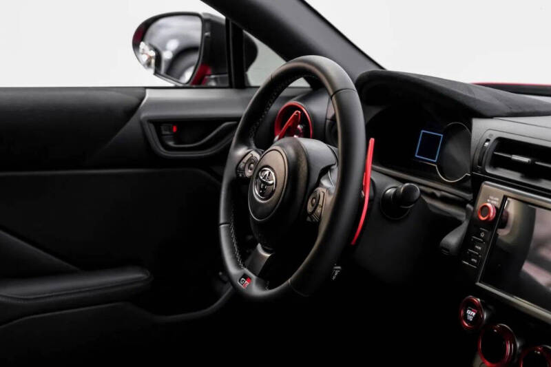 2025 Toyota GR86 Premium