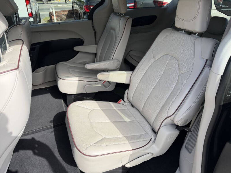 2020 Chrysler Pacifica Limited
