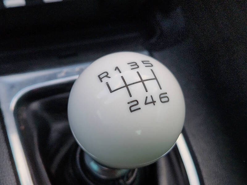 2017 Ford Mustang V6