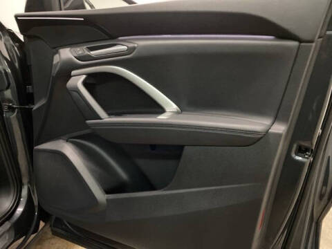 2025 Audi Q5 quattro Premium TFSI