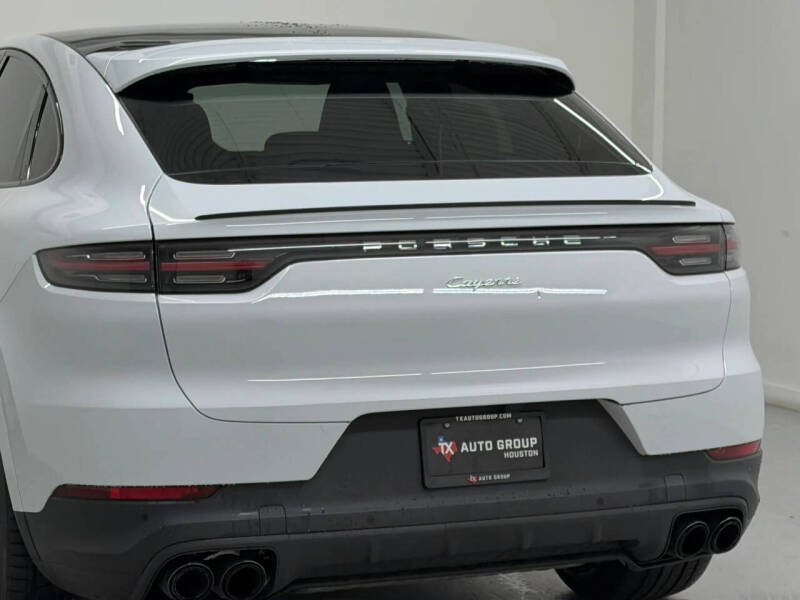 2020 Porsche Cayenne Coupe
