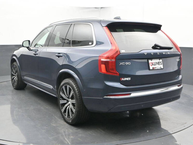 2023 Volvo XC90 B6 Plus Bright Theme 7P