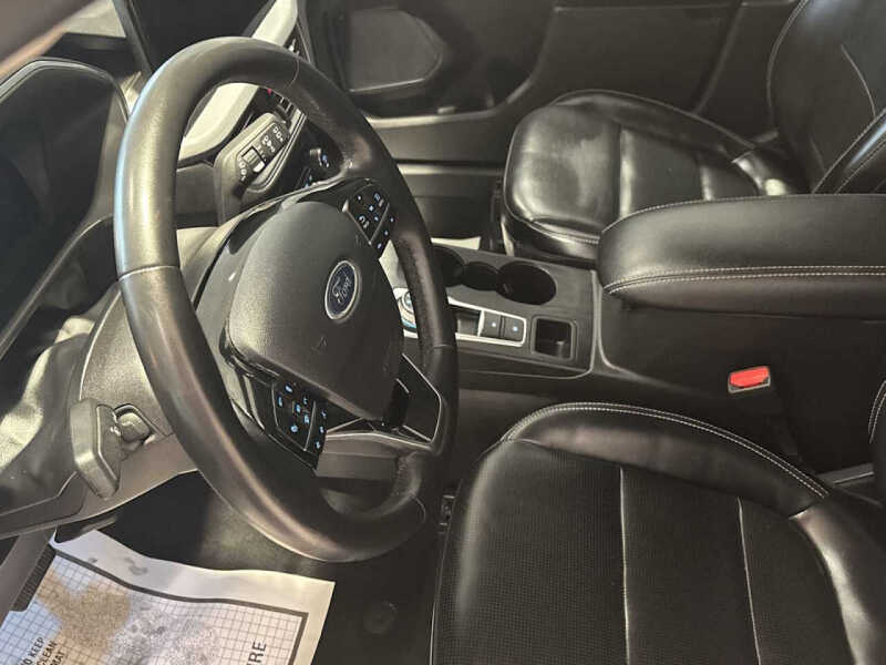 2024 Ford Escape Platinum