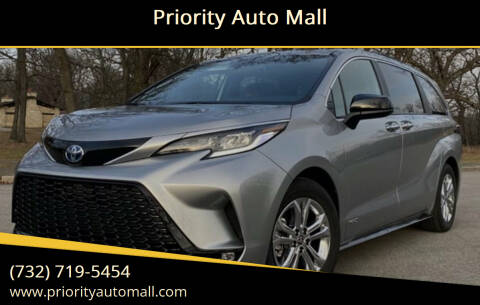 2021 Toyota Sienna for sale at Mr. Minivans Auto Sales - Priority Auto Mall in Lakewood NJ