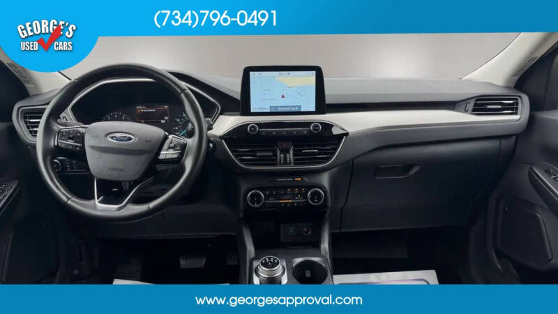 2022 Ford Escape SEL
