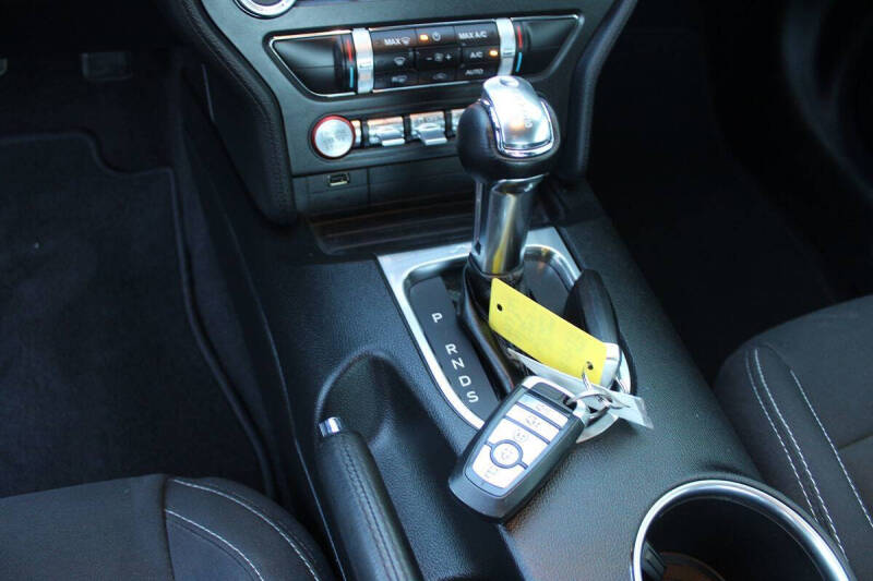 2019 Ford Mustang EcoBoost