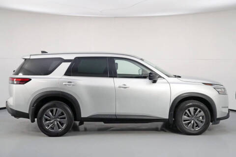 2024 Nissan Pathfinder S