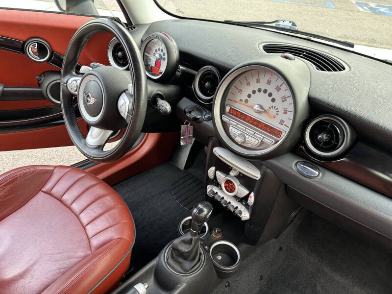 2009 MINI Cooper