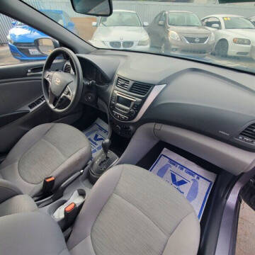 2015 Hyundai Accent GLS