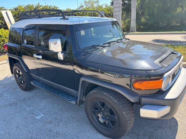 2007 Toyota FJ Cruiser for sale at Wheeler Dealer Florida in Fort Myers Beach, FL