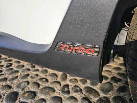 2019 Hyundai Veloster