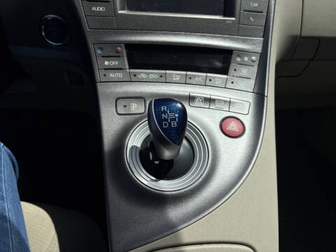 2014 Toyota Prius Three