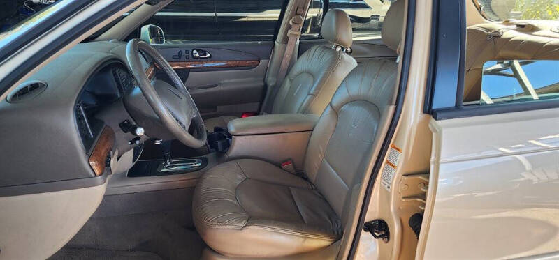 2001 Lincoln Continental