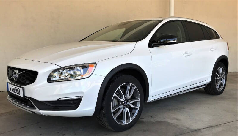 2018 Volvo V60 Cross Country T5 Premier