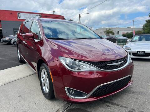 2017 Chrysler Pacifica for sale at Pristine Auto Group in Bloomfield NJ
