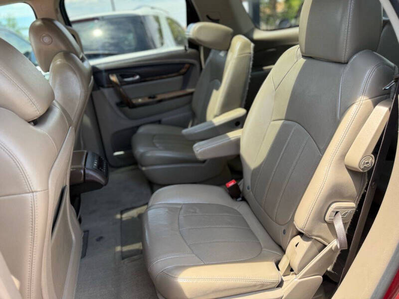 2016 GMC Acadia Denali