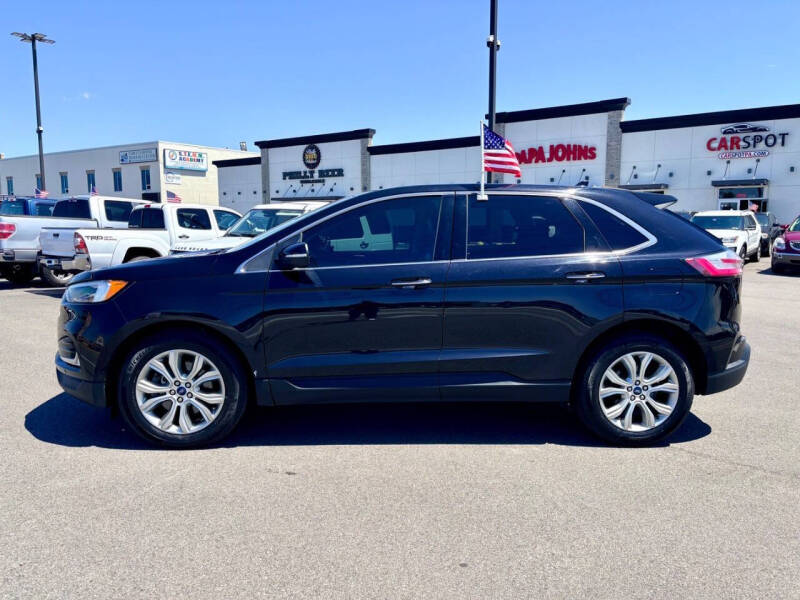 2019 Ford Edge Titanium
