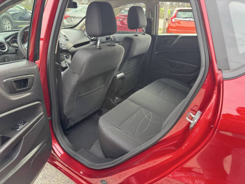 2017 Ford Fiesta SE