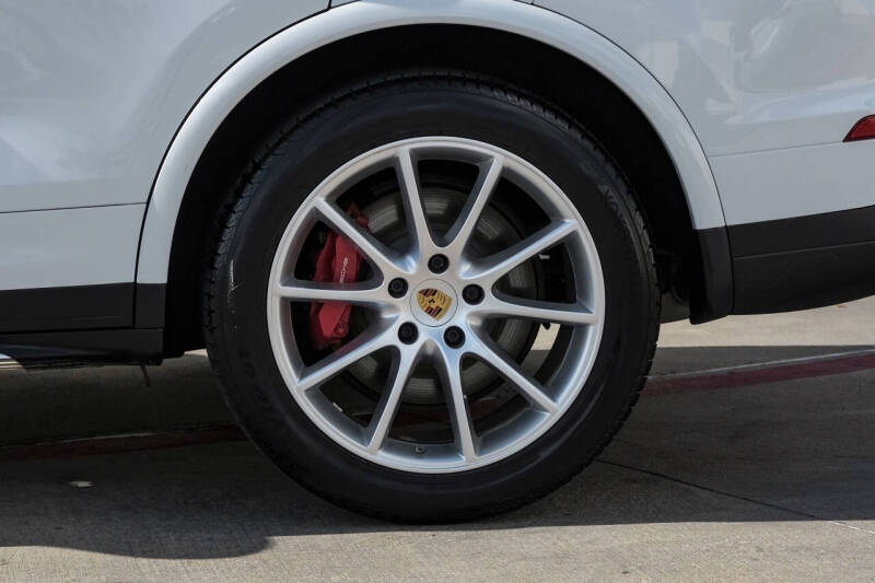 2016 Porsche Cayenne Turbo