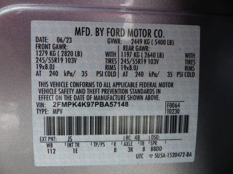 2023 Ford Edge Titanium