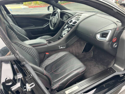 2016 Aston Martin Vanquish