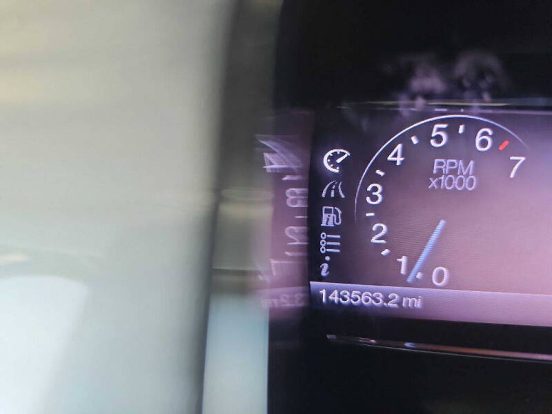 2013 Ford Taurus SEL