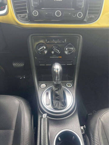 2013 Volkswagen Beetle Convertible