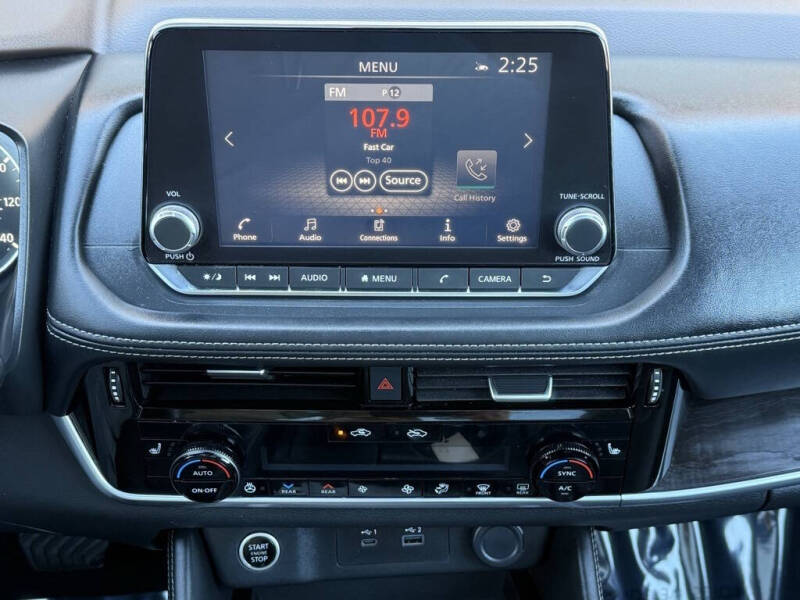 2021 Nissan Rogue SL