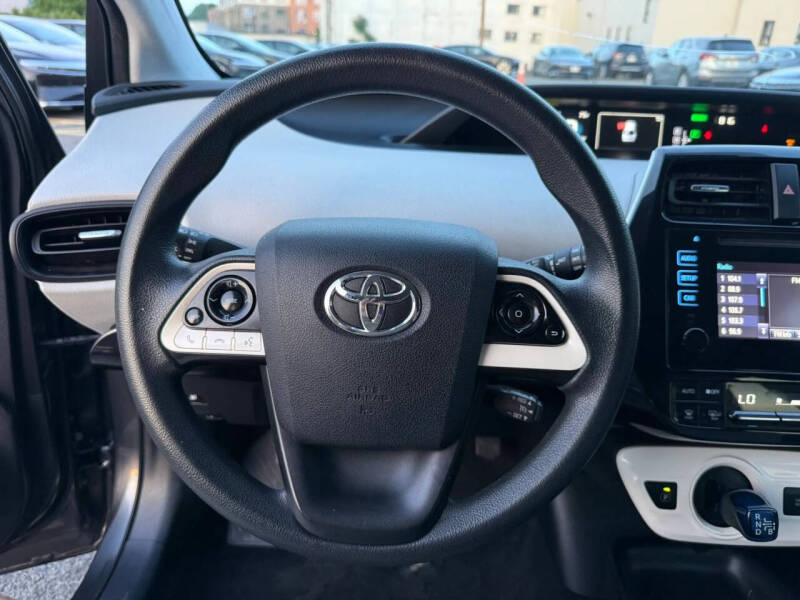 2016 Toyota Prius Two