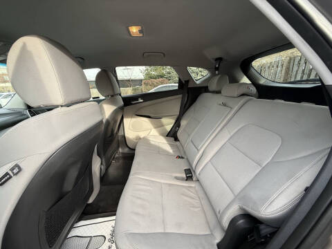 2020 Hyundai Tucson SE