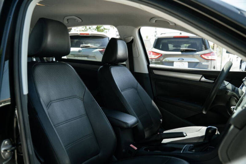 2013 Volkswagen Passat