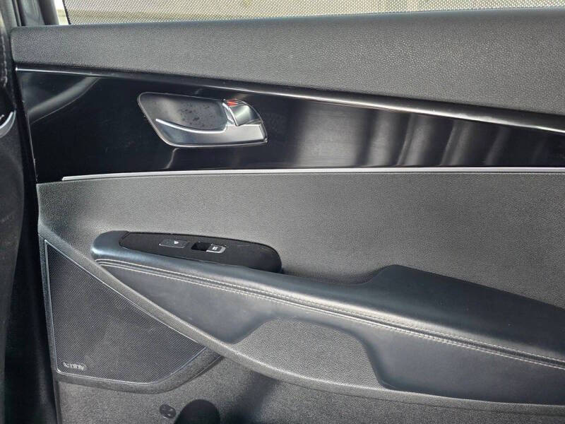 2017 Kia Sorento SX Limited V6