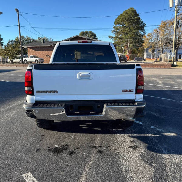 2007 GMC Sierra 1500 Classic Denali