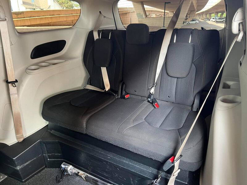 2020 Chrysler Pacifica Touring