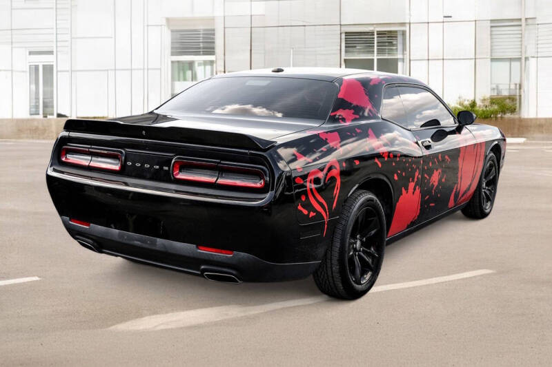2018 Dodge Challenger SXT