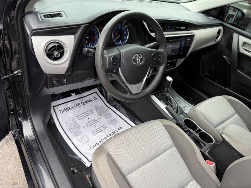 2017 Toyota Corolla LE
