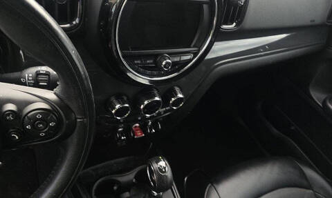 2017 MINI Countryman Cooper