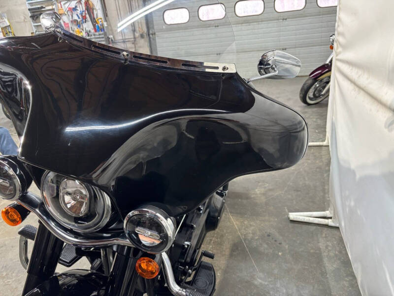 2018 Harley-Davidson FLHCS Heritage