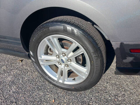 2010 Ford Mustang V6