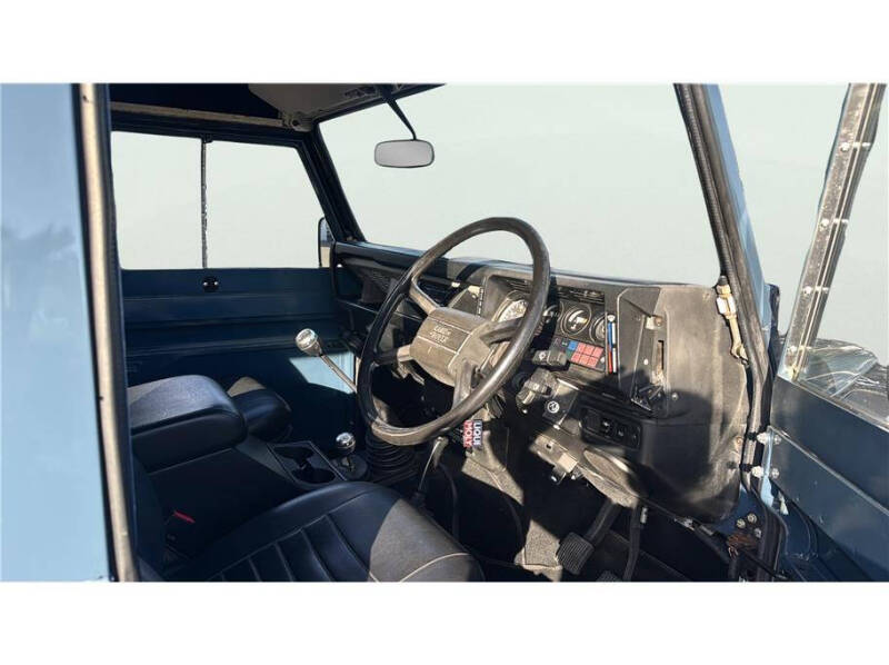 1991 Land Rover Defender
