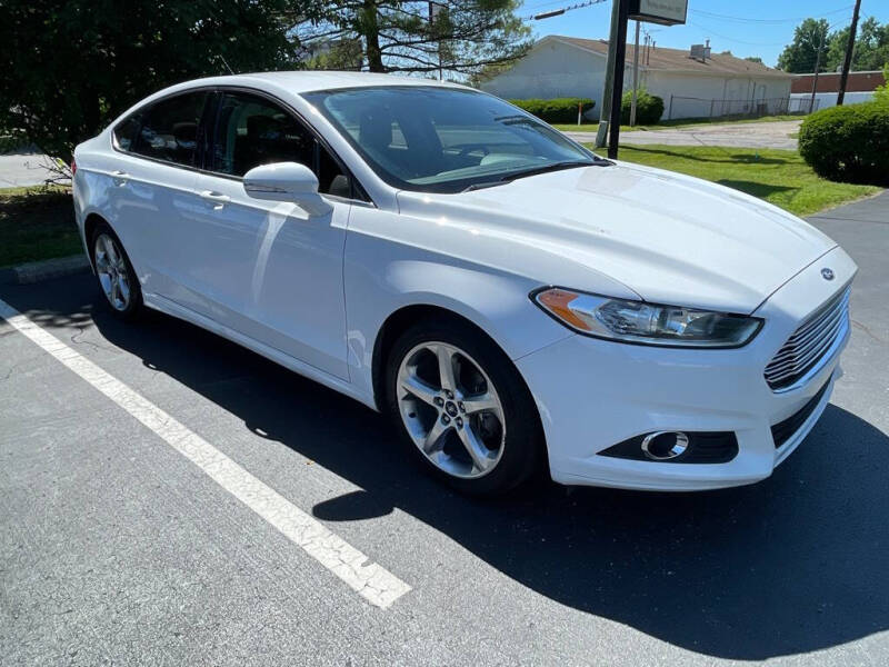 2015 Ford Fusion SE
