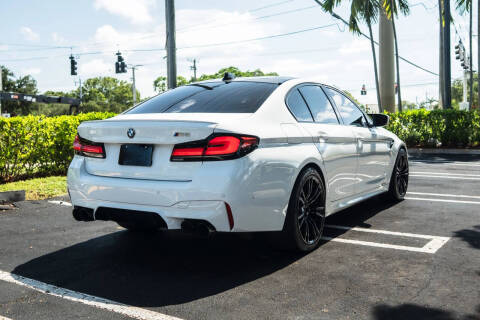 2022 BMW M5