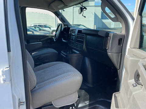 2018 Chevrolet Express 2500