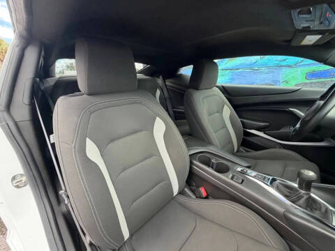 2021 Chevrolet Camaro LT