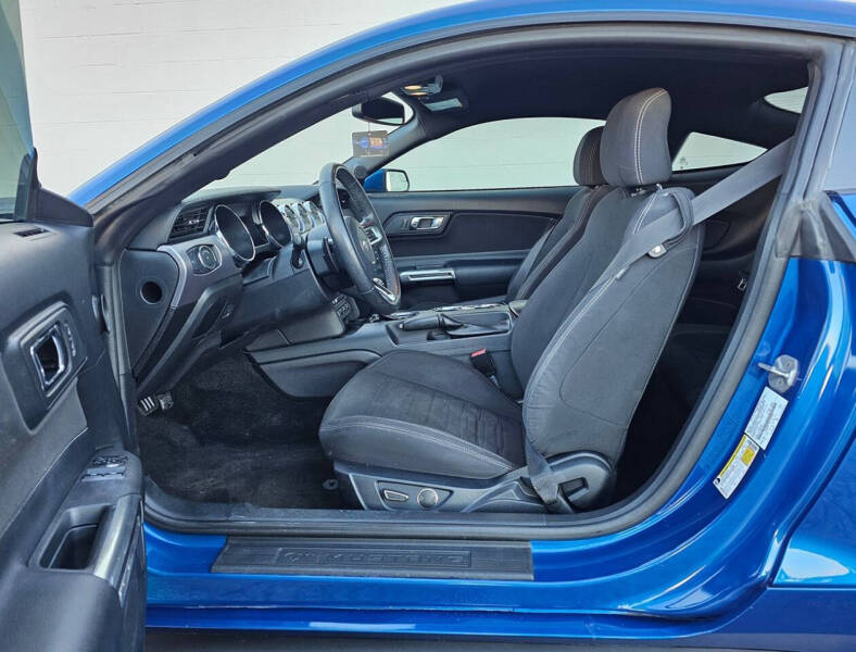 2017 Ford Mustang EcoBoost