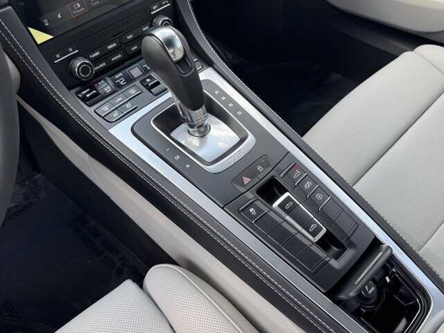 2025 Porsche 718 Boxster