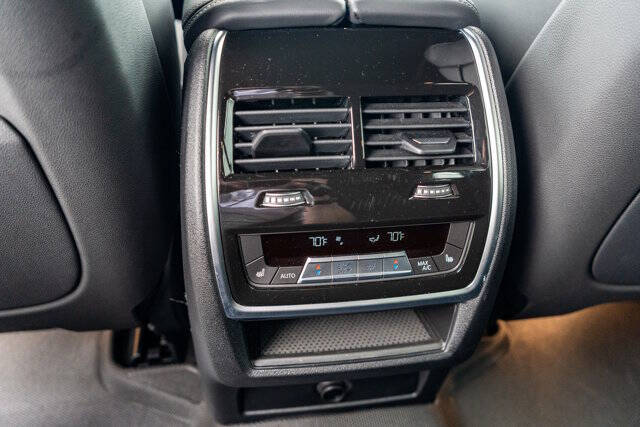 2022 BMW X5 42