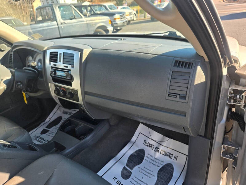 2005 Dodge Dakota Laramie