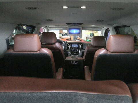 2018 Cadillac Escalade Luxury