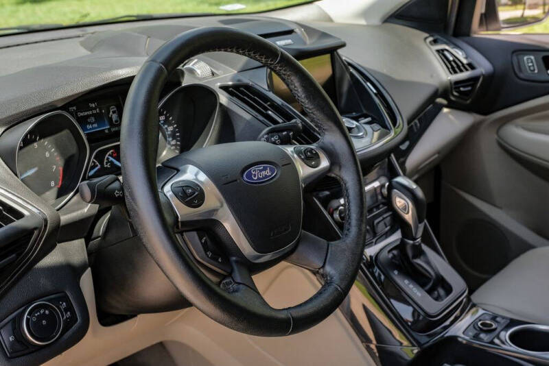 2015 Ford Escape Titanium